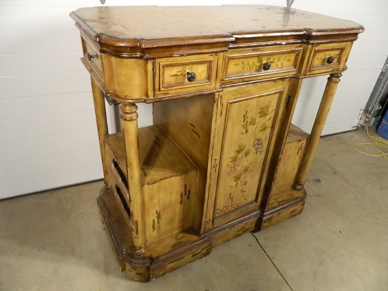 lot 61 image: Large Decorative Double Sided Bar Cabinet