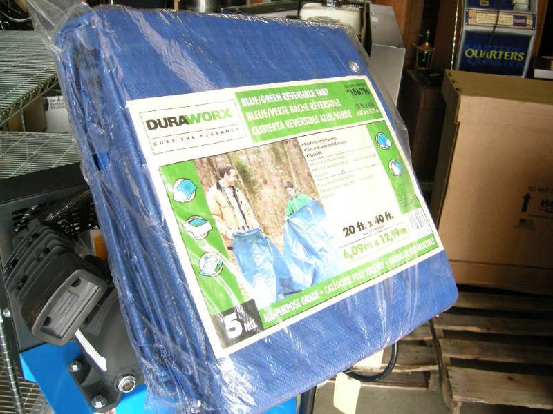 lot 24 image: Duraworx 20 x 40 Tarp
