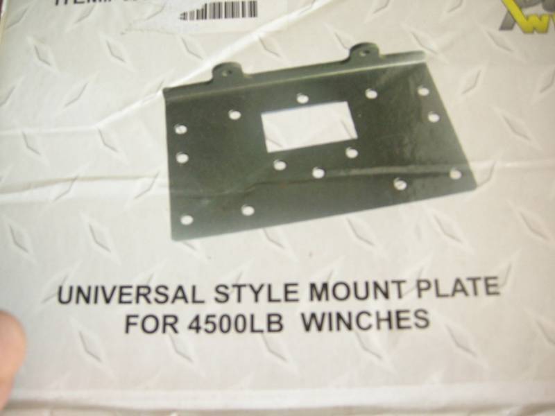 lot 21 image: Universal Winch Mount Plate