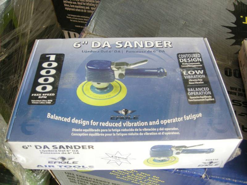 lot 13 image: Eagle 6 DA Sander