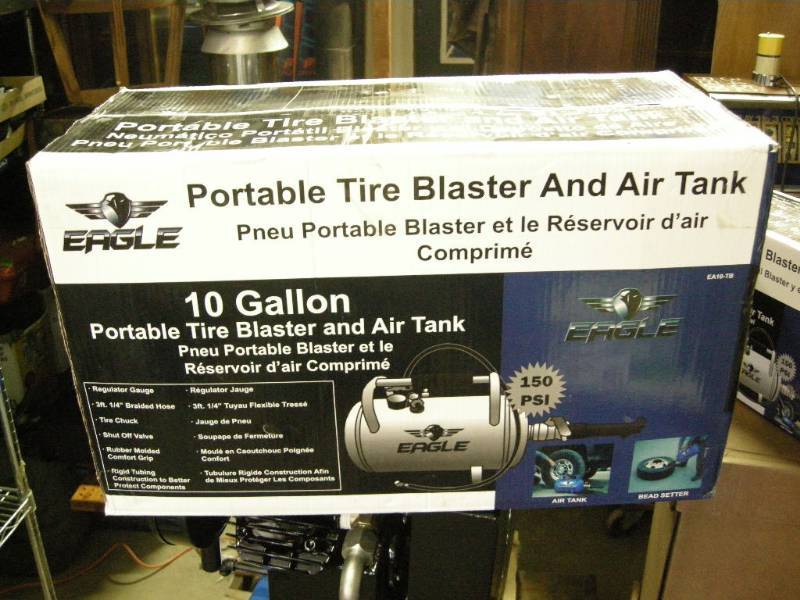lot 5 image: Eagle 10 Gallon Portable Tire Blaster Air Tank