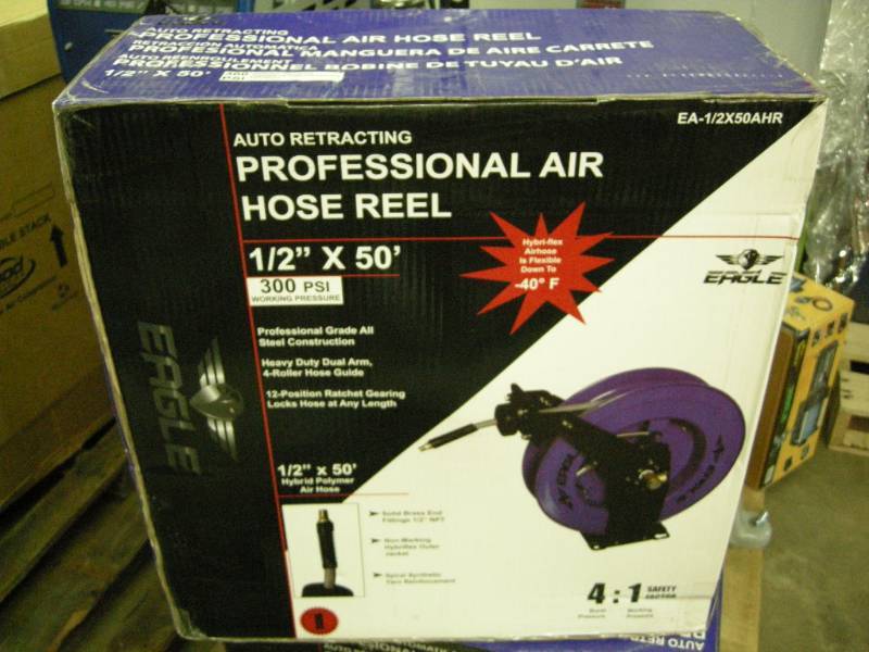 lot 4 image: Eagle Professional Air Hose Reel