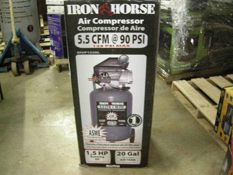 lot 43 image: Iron Horse Portable Upright Compressor