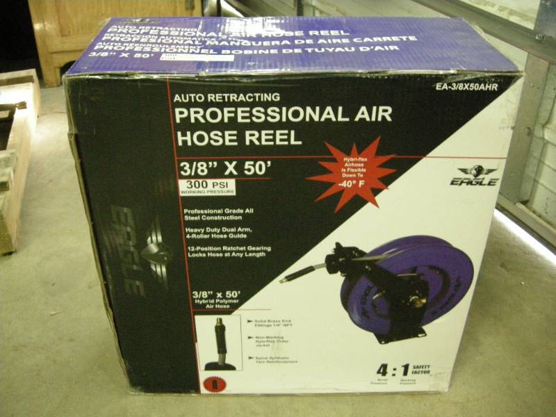 lot 65 image: Eagle Professional Air Hose Reel