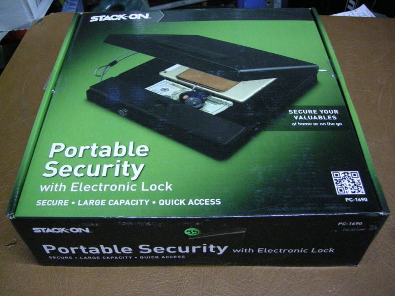 lot 74 image: Stack-On Portable Security