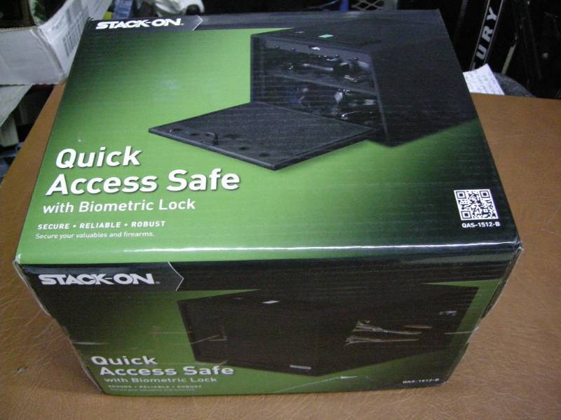 lot 78 image: Stack-On Quick Access Safe