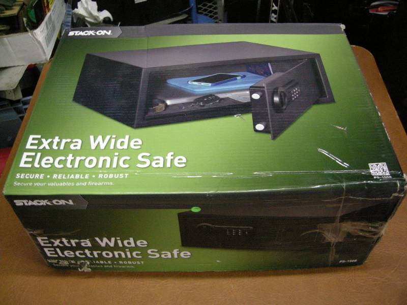lot 81 image: Stack-On Extra Wide Electronic Safe