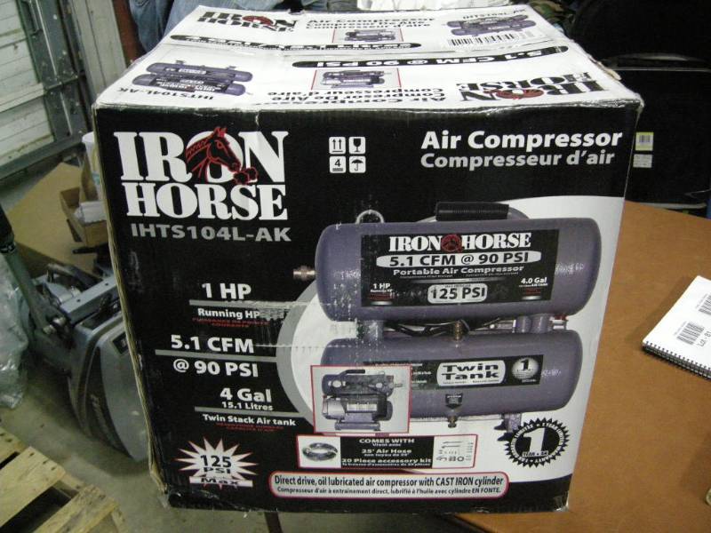 lot 82 image: Iron Horse Portable Air Compressor Kit