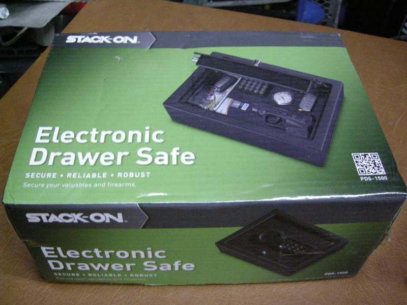 lot 104 image: Stack-On Electronic Drawer Safe
