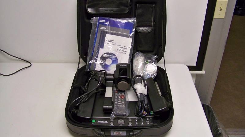 lot 37 image: Samsung SDP-950 Portable Samsung XGA Digital Video Presenter  Document Camera System