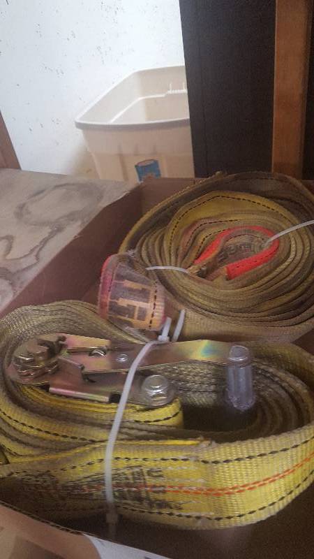 lot 344 image: Pair of Nylon Tie-downs w Clamps