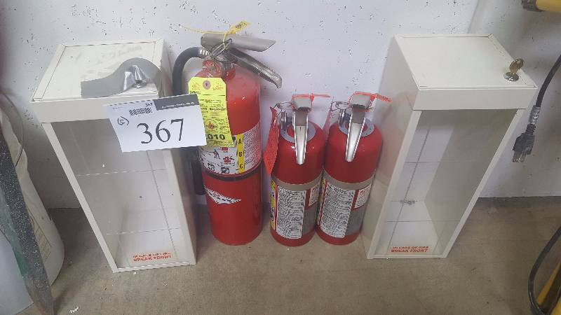 lot 367 image: Lot of (5) Fire Equipment Includes 3-Commercial Fire Extinguishers, 2-Commercial Fire Extinguisher Boxes w Key, Breakable Glass
