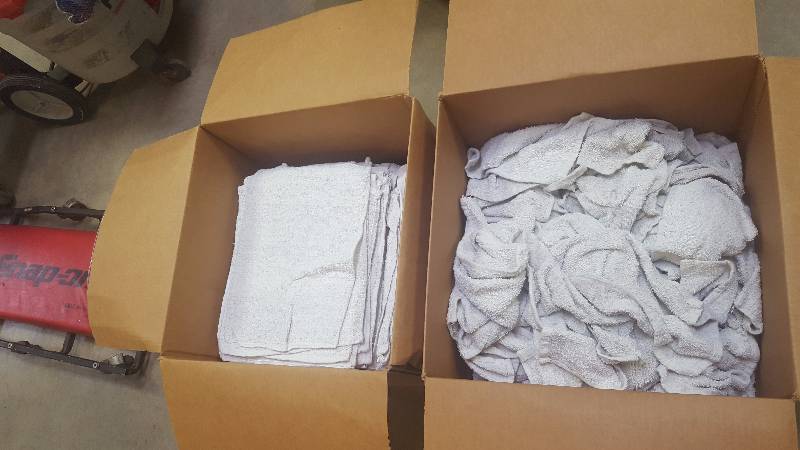 lot 364 image: Lot of (2) Boxes of Shop Towels