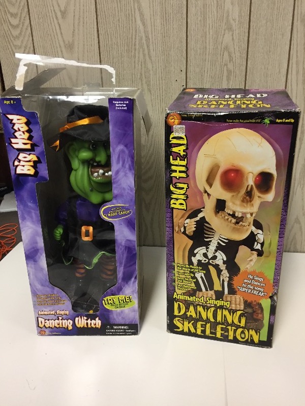 lot 95 image: Halloween Dancing Witch & Skeleton