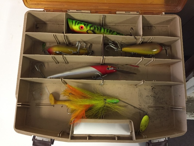 lot 37 image: Fenwick 20 Fishing Tackle Box with Lures