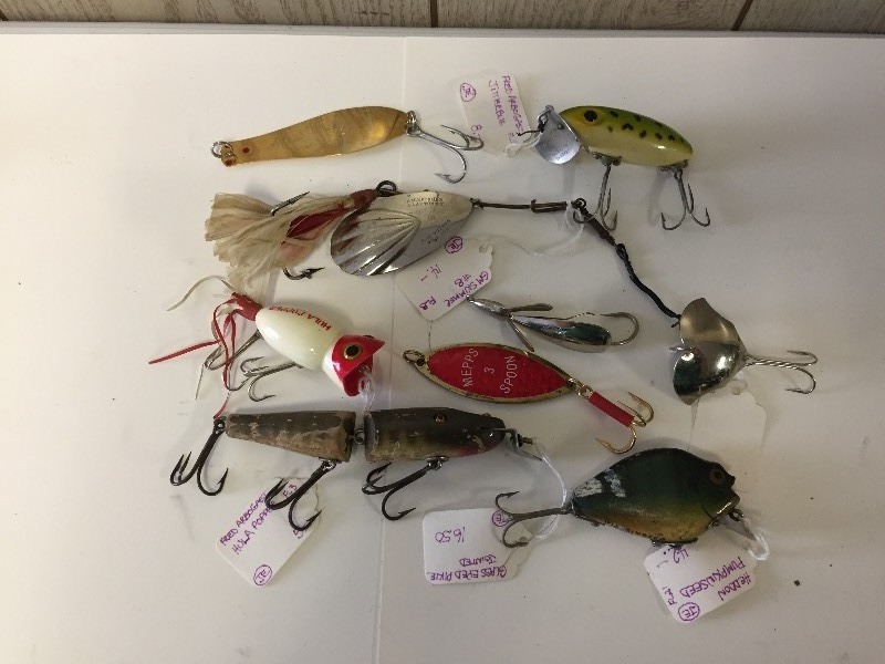 lot 50 image: Vintage Fishing Lures