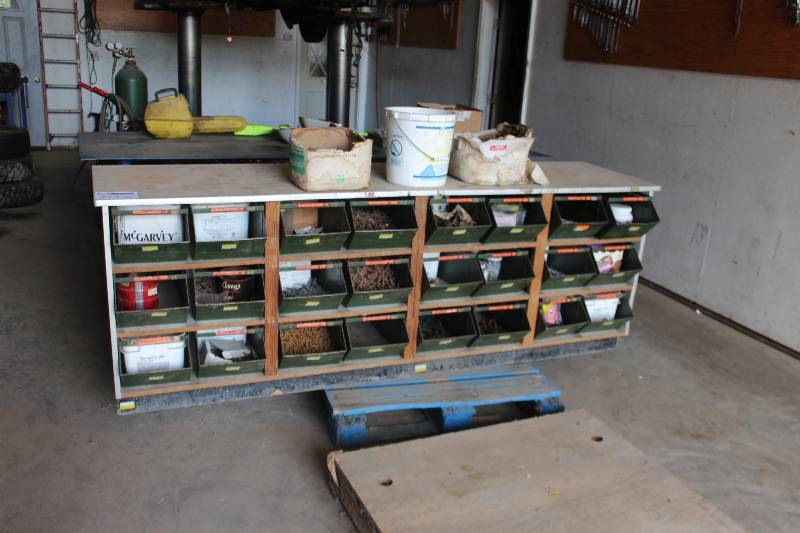 lot 272 image: 24-Bin Organizer w Contents