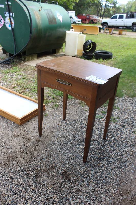 lot 232 image: Sewing Table Cabinet