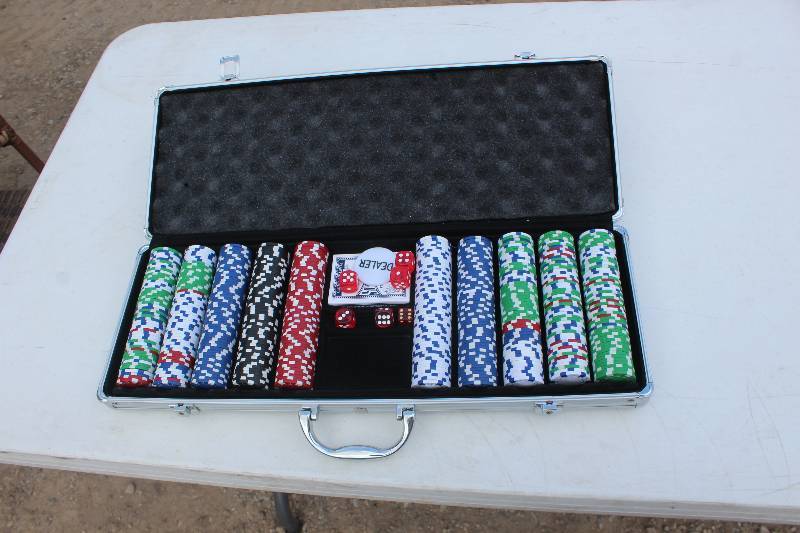 lot 260 image: Poker Set w Case, Chips, Cards, Dice