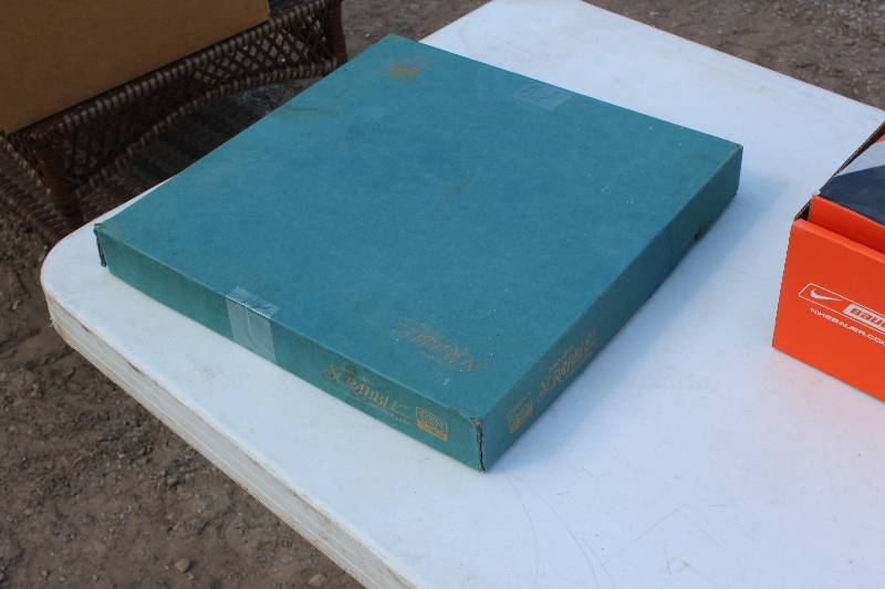lot 261 image: Scrabble Game Set