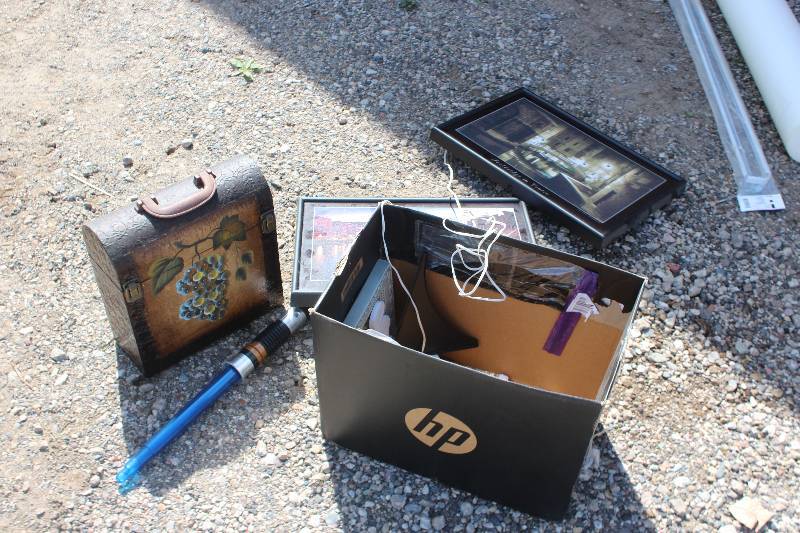 lot 262 image: Travel Case, Wall Art, And More