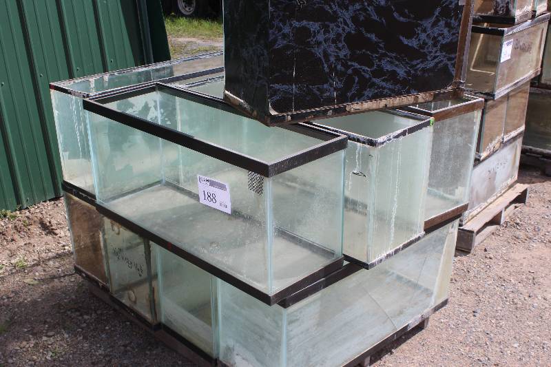 lot 188 image: Lot of (4) 30-Gallon Fish Tanks