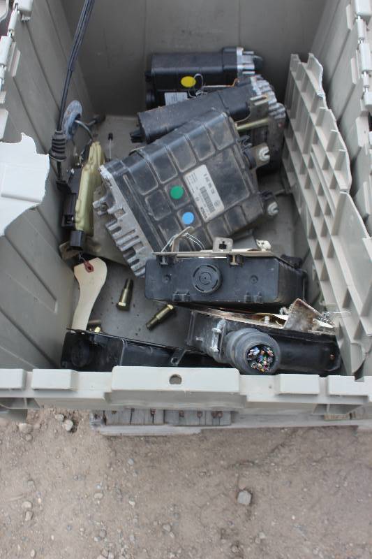 lot 166 image: 1992-2003 VW ECU