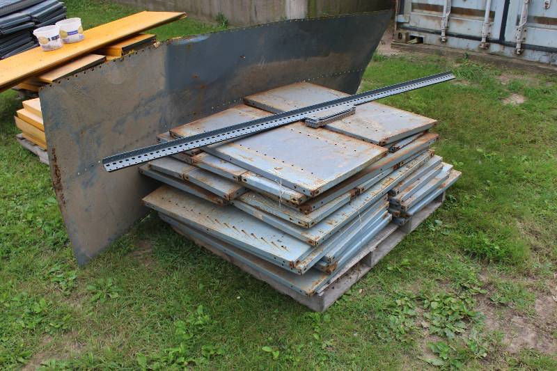 lot 153 image: Pallet Lot of Shelving, Arms