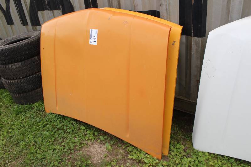 lot 141 image: Lot of (2) 1993 Chevrolet Hoods