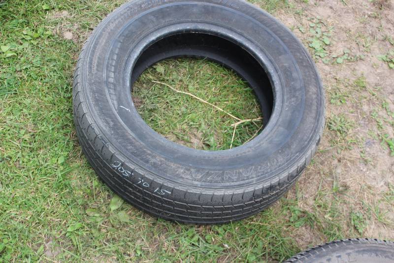 lot 129 image: Turanza P20570R15 Tire