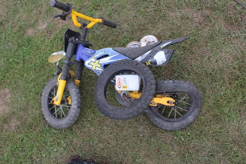 lot 124 image: Kids Bike