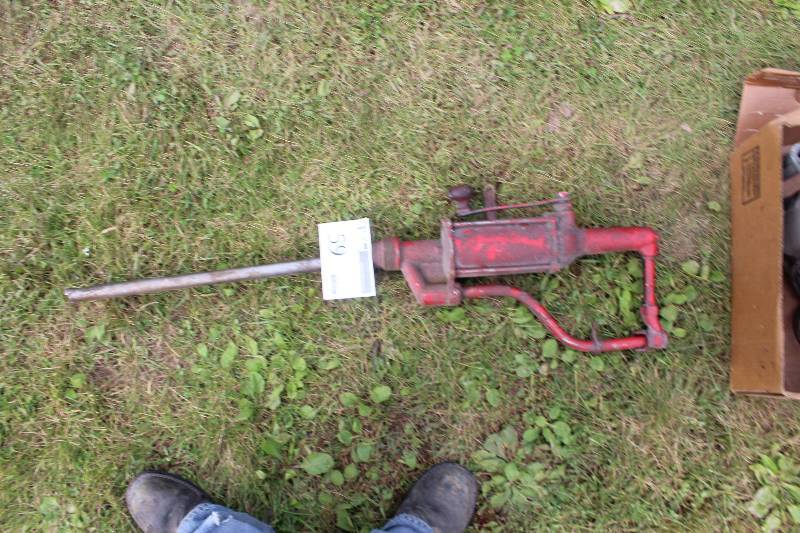 lot 59 image: Manual Well Pump