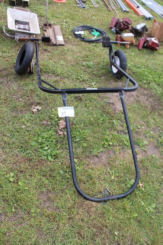 lot 37 image: Snowmobile Dolly