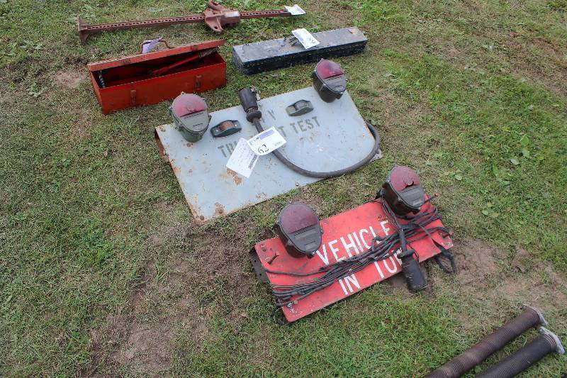 lot 62 image: Lot of (2) Army Trailers