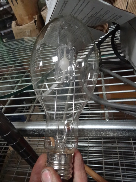9 Philips Ceramic Metal Halide Bulbs