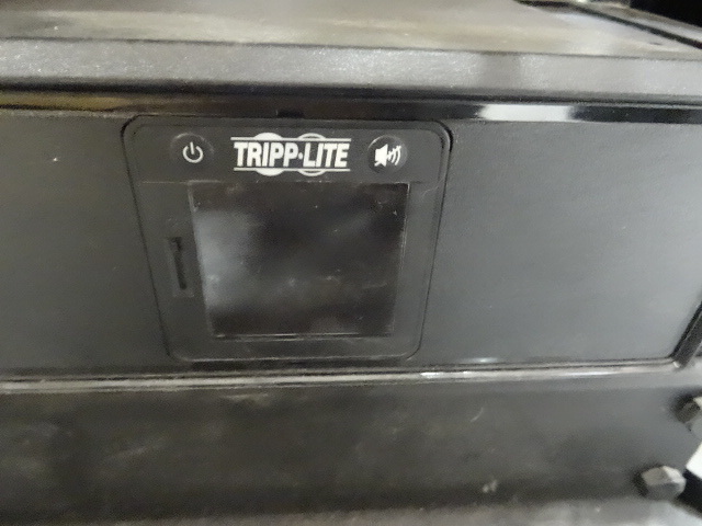 Tripp Lite. Smart 1500LCD Battery Back Up