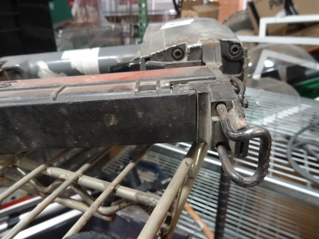 Senco Air Powered Stapler