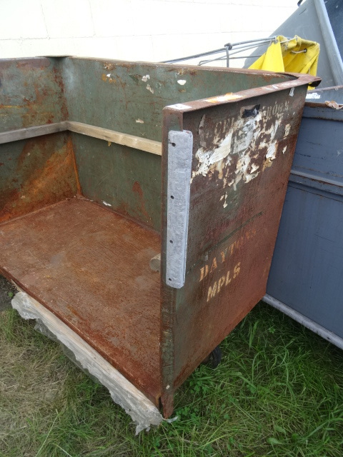 3 Sided Tub Cart On Wheels.