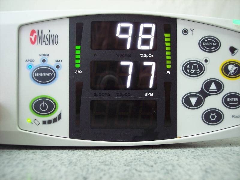 lot 26 image: Masimo Rad-87 Pulse Oximeter