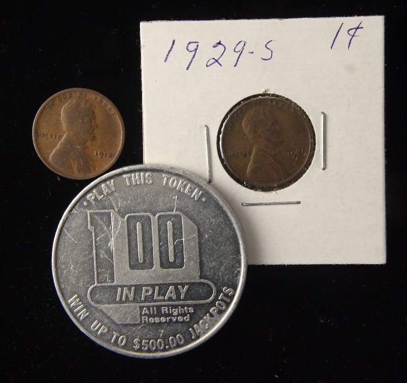 lot 33 image: GROUP OF 3 ITEMS 1912 & 1929-S WHEAT CENTS & WESTWARD HO CASINO TOKEN