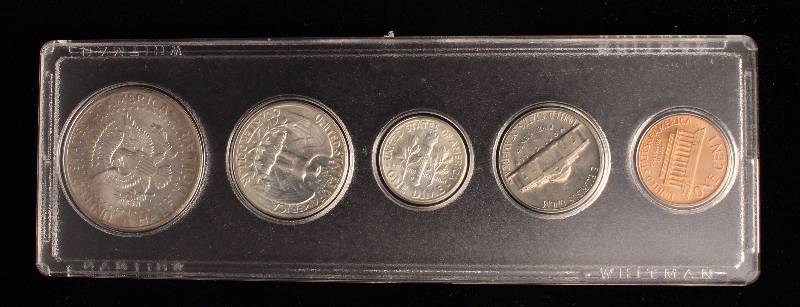 lot 78 image: 1964 UNCIRCULATED COIN SET 90% SILVER 50C, 25C, 10C 5C & 1C