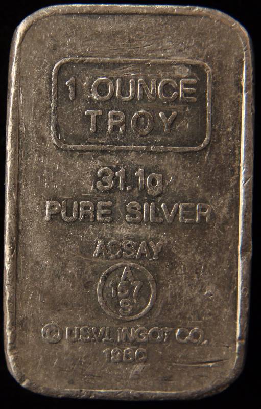lot 04 image: 1 TROY OZ. .999 FINE SILVER BAR A-MARK STACKER