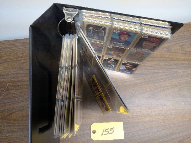 lot 155 image: Binder with Baseball Cards...