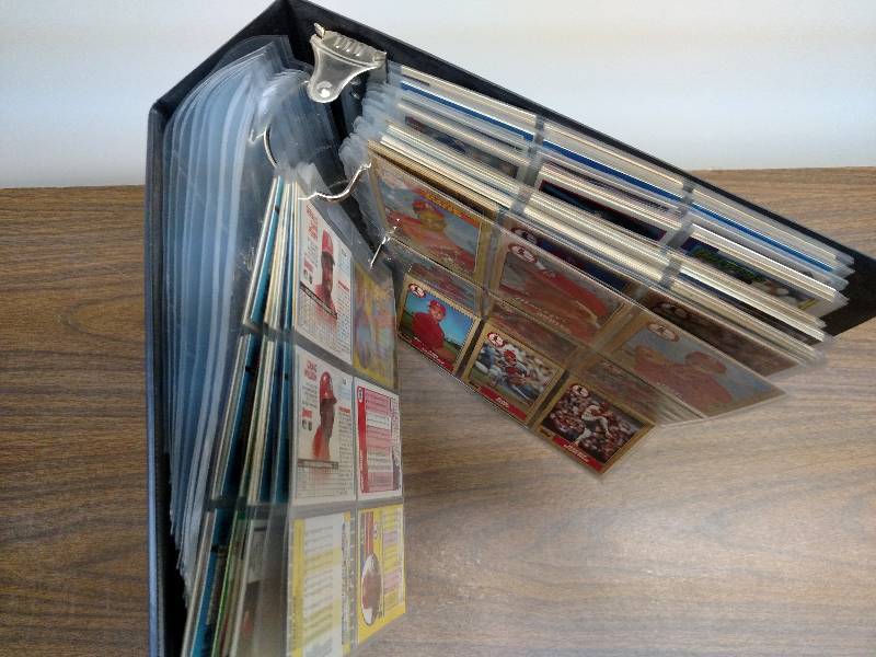 lot 156 image: Binder with Baseball Cards...