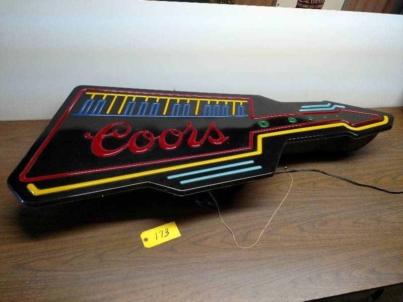 lot 173 image: Coors Back Lit Guitar Light, 60x26...