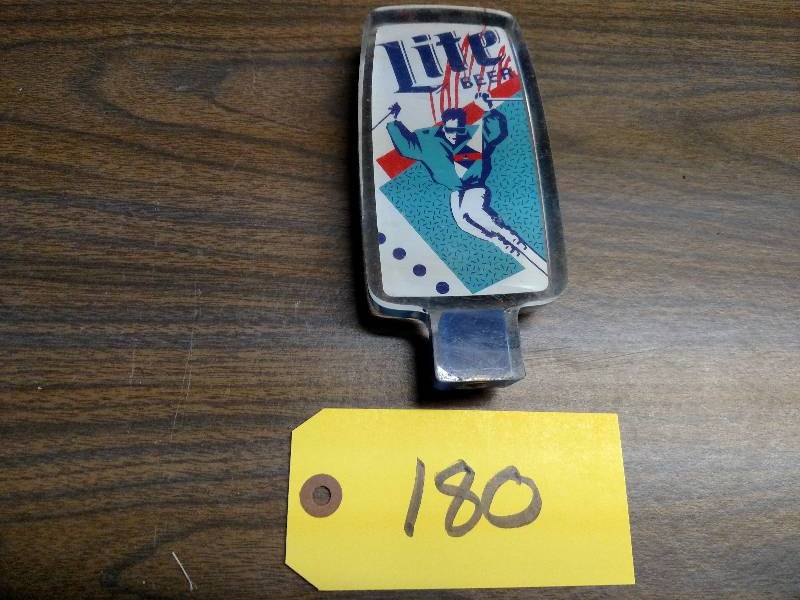 lot 180 image: Lite Beer Tap Handle...