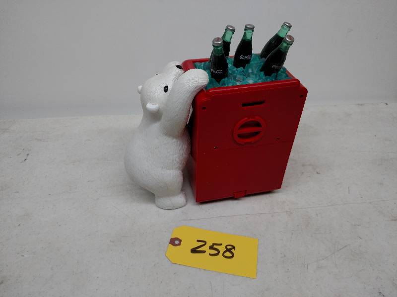 lot 258 image: Coca-Cola Clock, Cracked, Needs Rep...