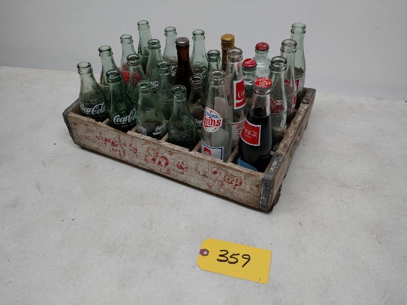 lot 359 image: 7 Up Crate with Coca-Cola Bottles...