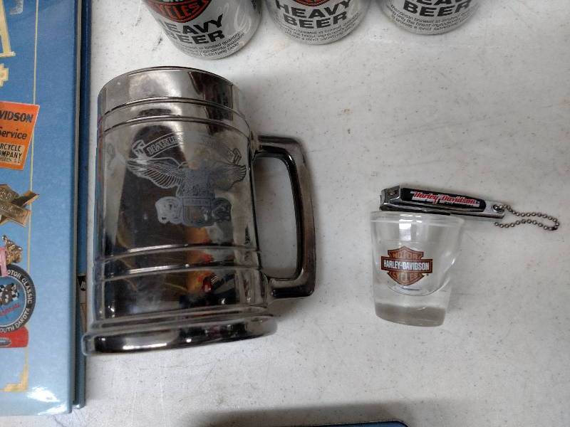 lot 425 image: Asstd Harley Davidson Collectibles...