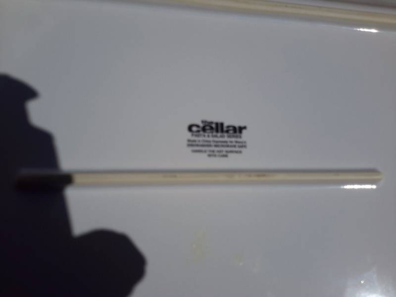 The CELLAR, Pasta and Salad Plates� 3 Serving and 4 pasta bowls� Very nice shape.